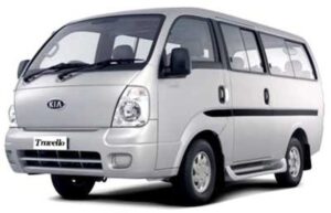 Sewa Mobil Travello di Solo