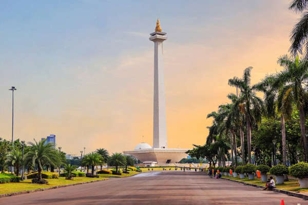 Tempat Wisata Murah Monumen Nasional Jakarta