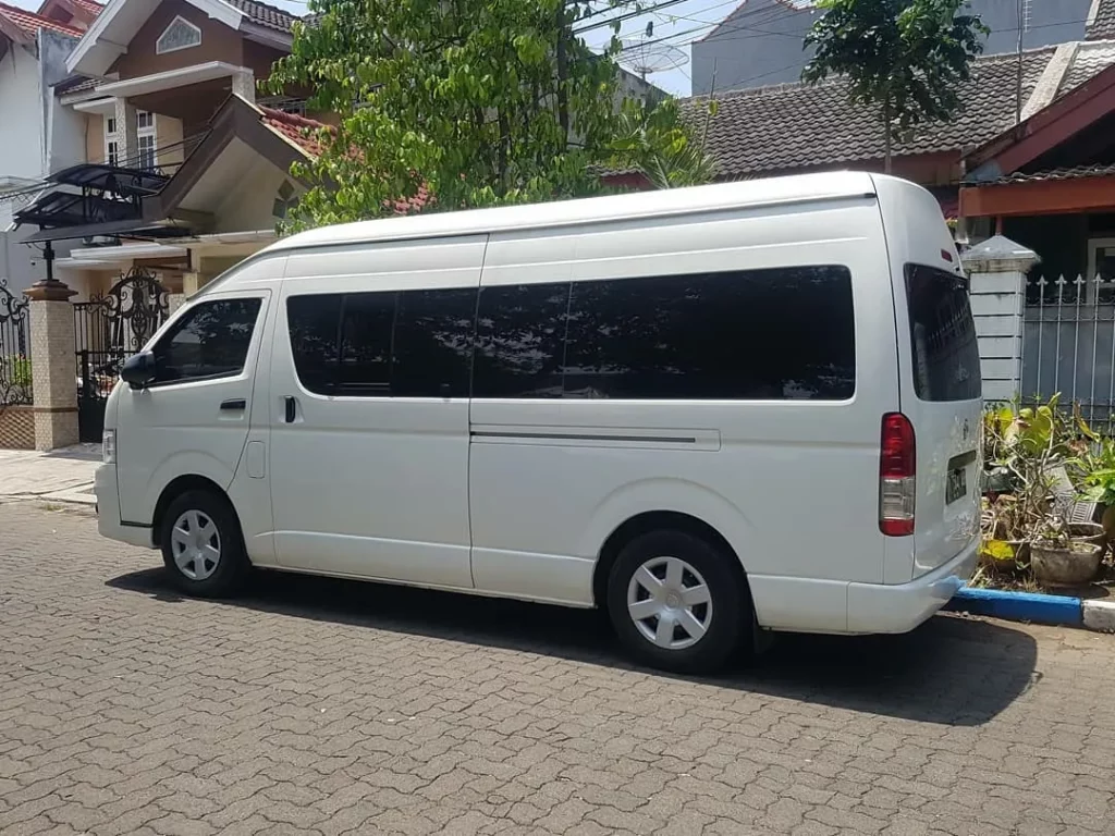 Sewa Hiace Demak