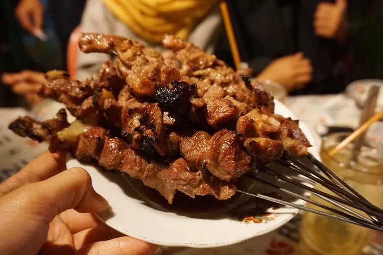 Kuliner Sate Kambing Muda