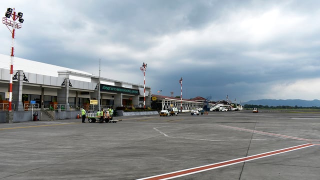 Adisucipto International Airport Jalan