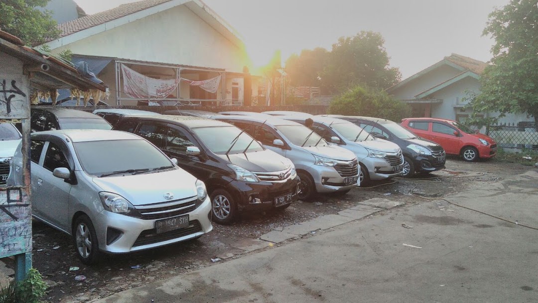 Rental Mobil Malang Terbaik Untuk Kenyamanan Perjalanan Anda - Altha Rent