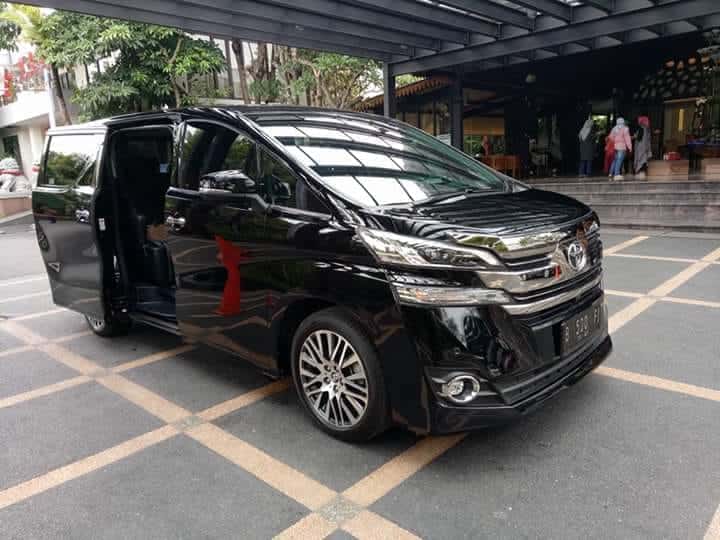 Sewa Mobil Lepas Kunci Surabaya