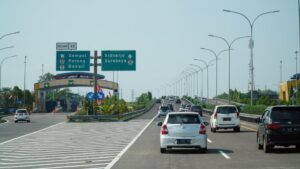 Rute Perjalanan Surabaya ke Sukabumi