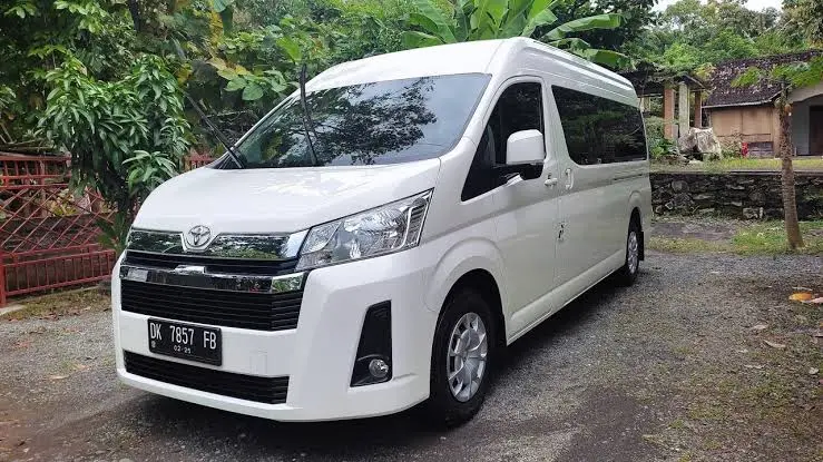 Sewa Toyota Hiace Jakarta