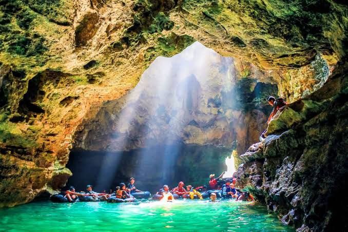 Wisata Jogja dengan Travel Murah 200 Ribu, Aman dan Ternyaman Wisata Jogja dengan Travel Murah 200 Ribu, Aman dan Ternyaman