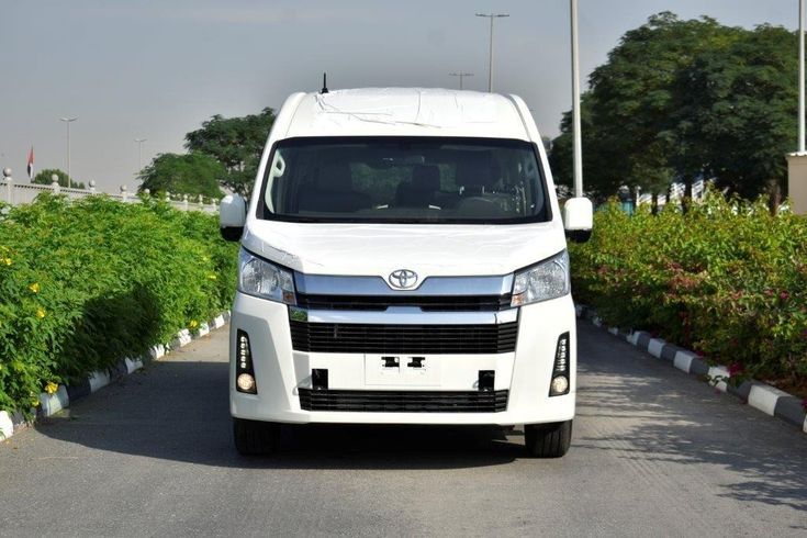 Harga Sewa Toyota Hiace