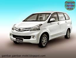 sewa mobil Xenia Malang